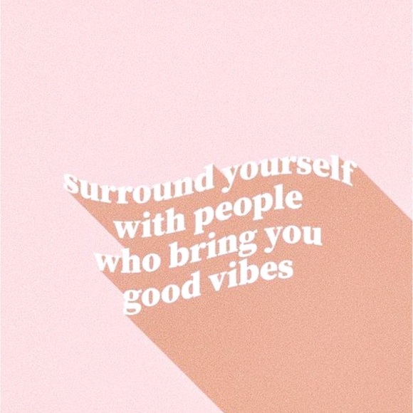 Meet your Posher, Mia - Picture 6 of 15